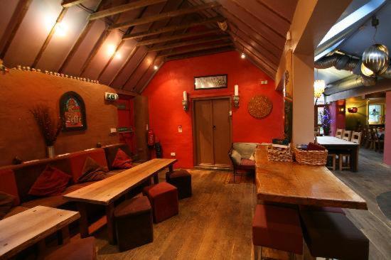 The Wookey Hole Inn Веллс Екстер'єр фото